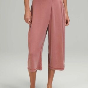 Lululemon Wide Leg High Rise Crop